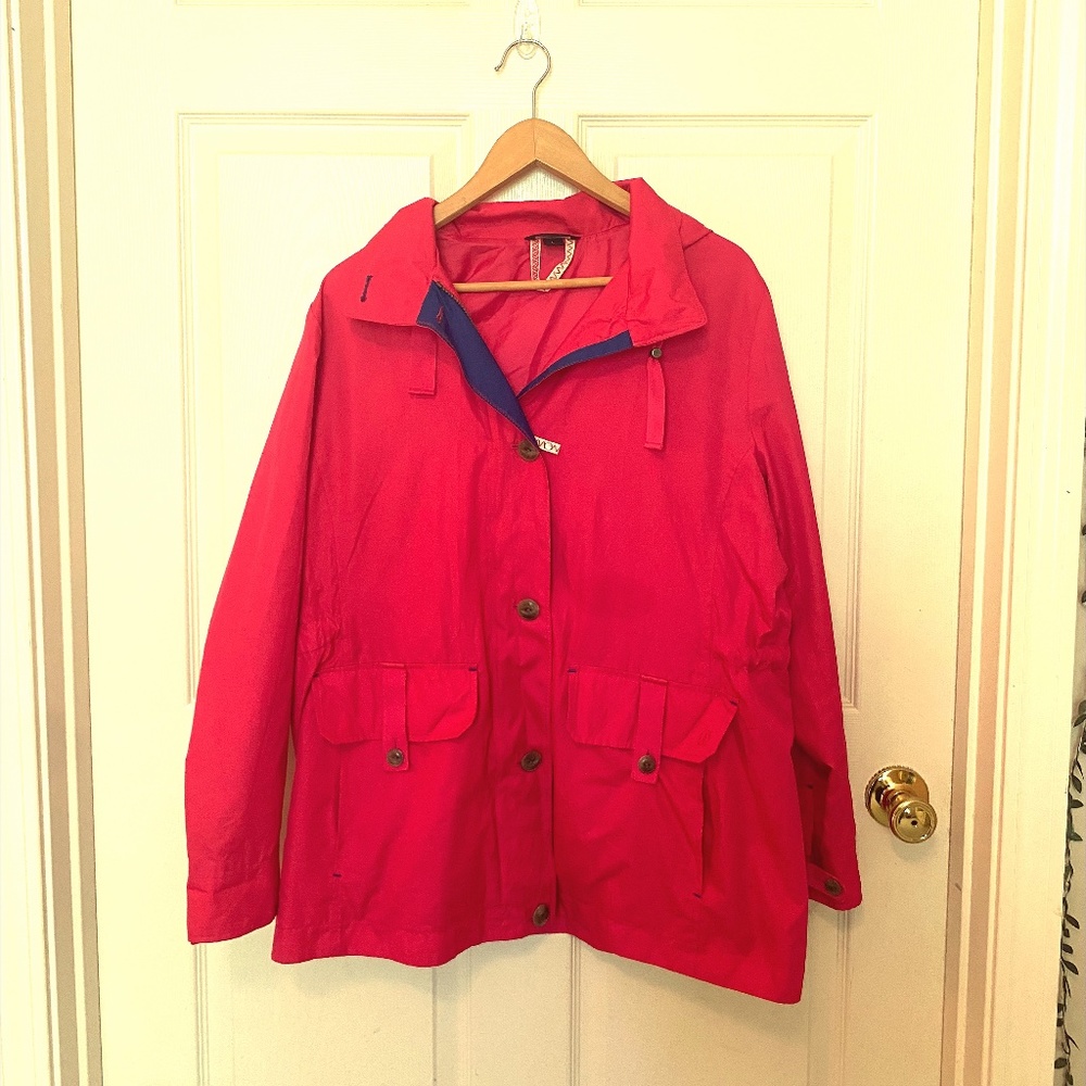 Women's Lands End Rain Jacket (L)